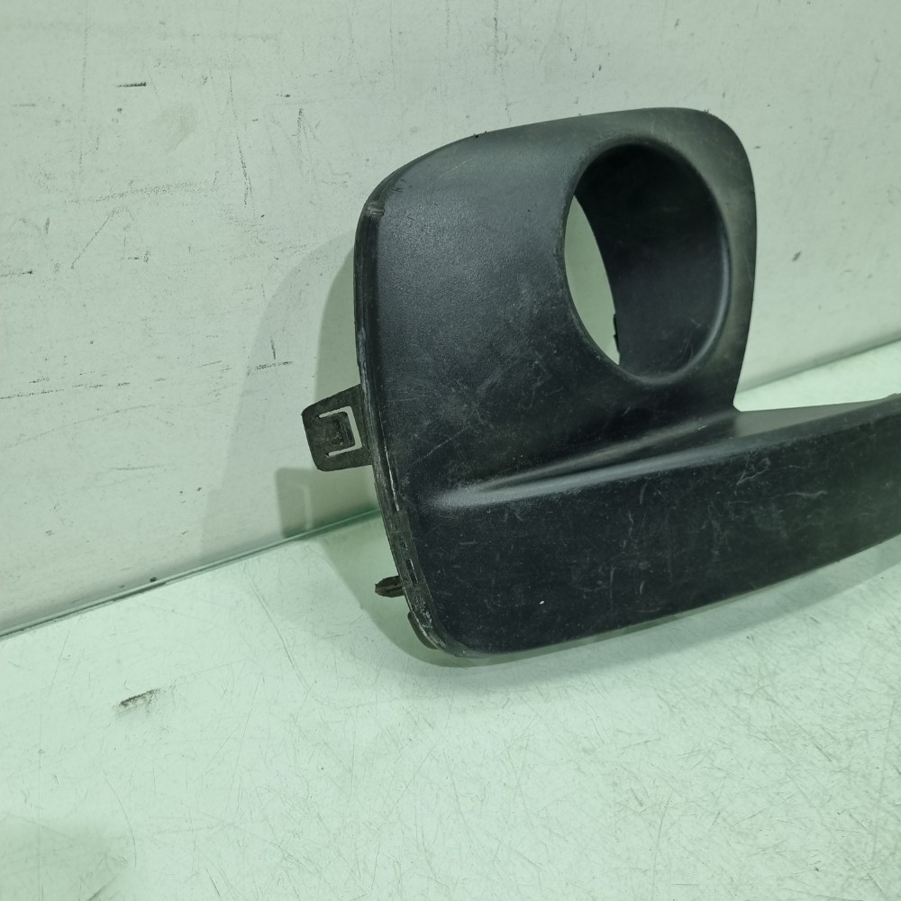 Moldura Direita Do Cibié Fiat Mobi Modelos 2017/2021 Preto 7