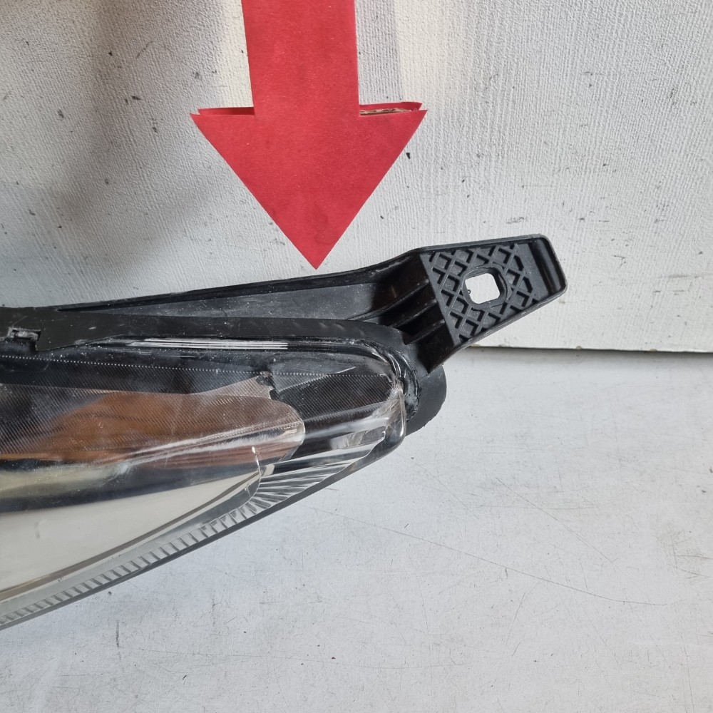 Farol Do Lado Esquerdo Ford New Fiesta Modelos 2015/2018 Esquerdo/motorista 5