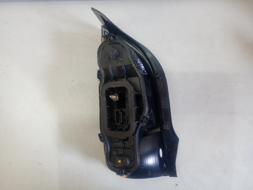 Lanterna Do Lado Direito Volkswagen Up Modelos 2013/2017 Direito/passageiro 2