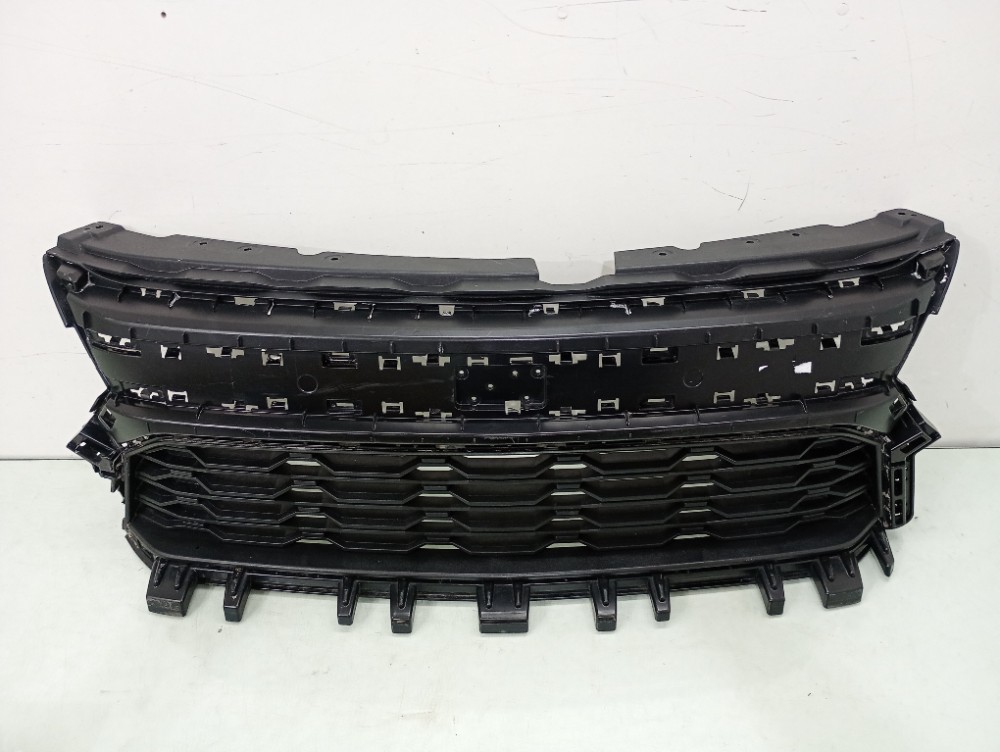 Grade Central S10 2022 A 2024  Original