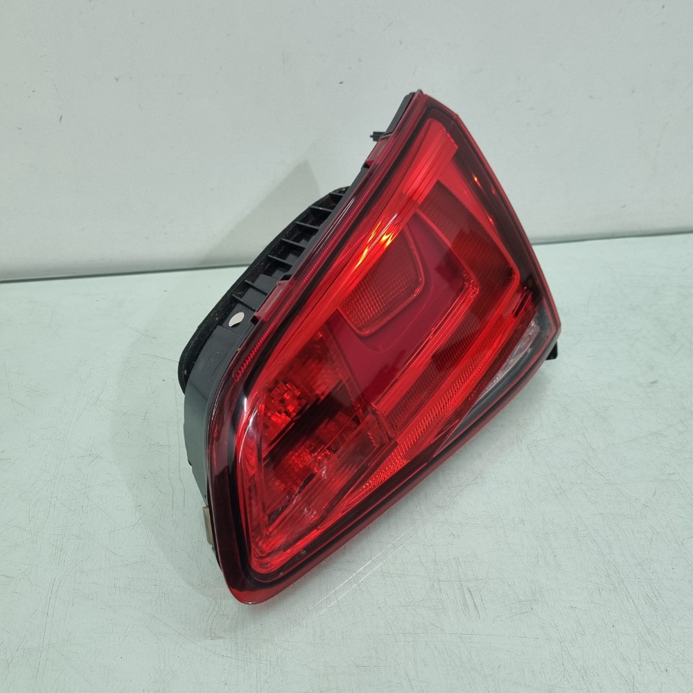 Lanterna Traseira Direita Tampa Vw Golf 2015/2017 Recuperado Direito/passageiro 3