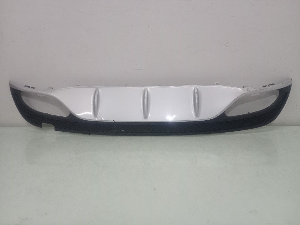 Spoiler Do Parachoque Traseiro Mercedes C450 2016/2020 Prateado E Preto 1