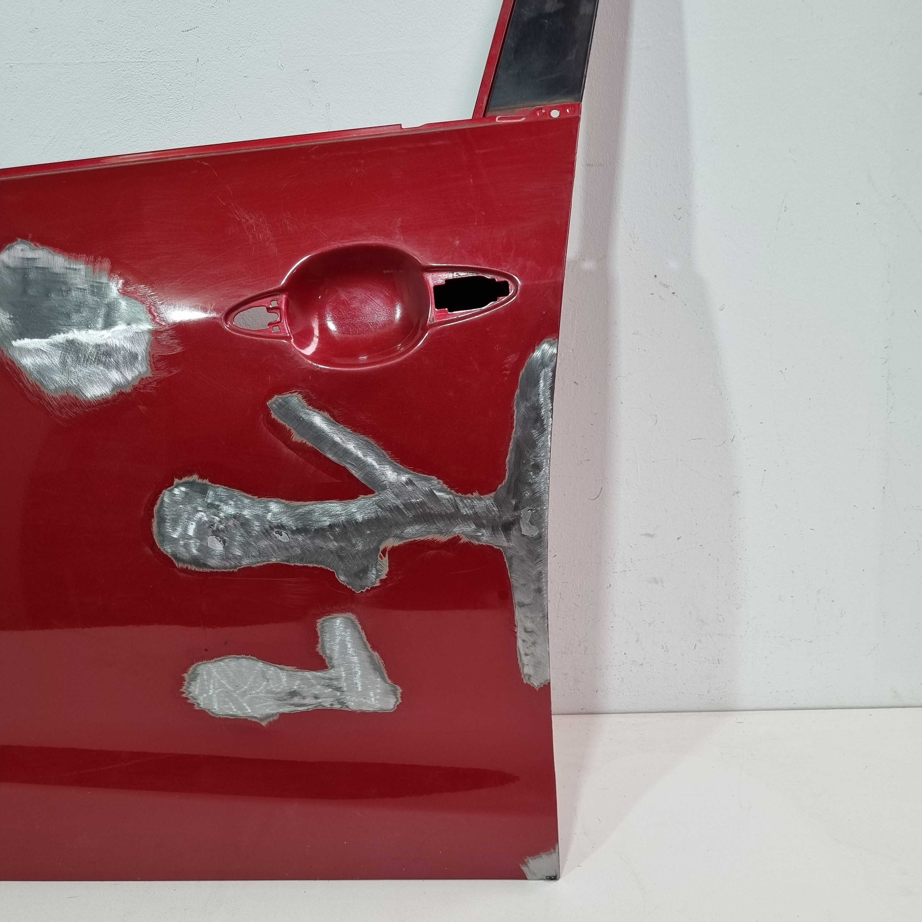 Porta Dianteira Do Lado Esquerdo Kia Cerato 2015/2020 Dianteira Esquerdo Vermelho 4