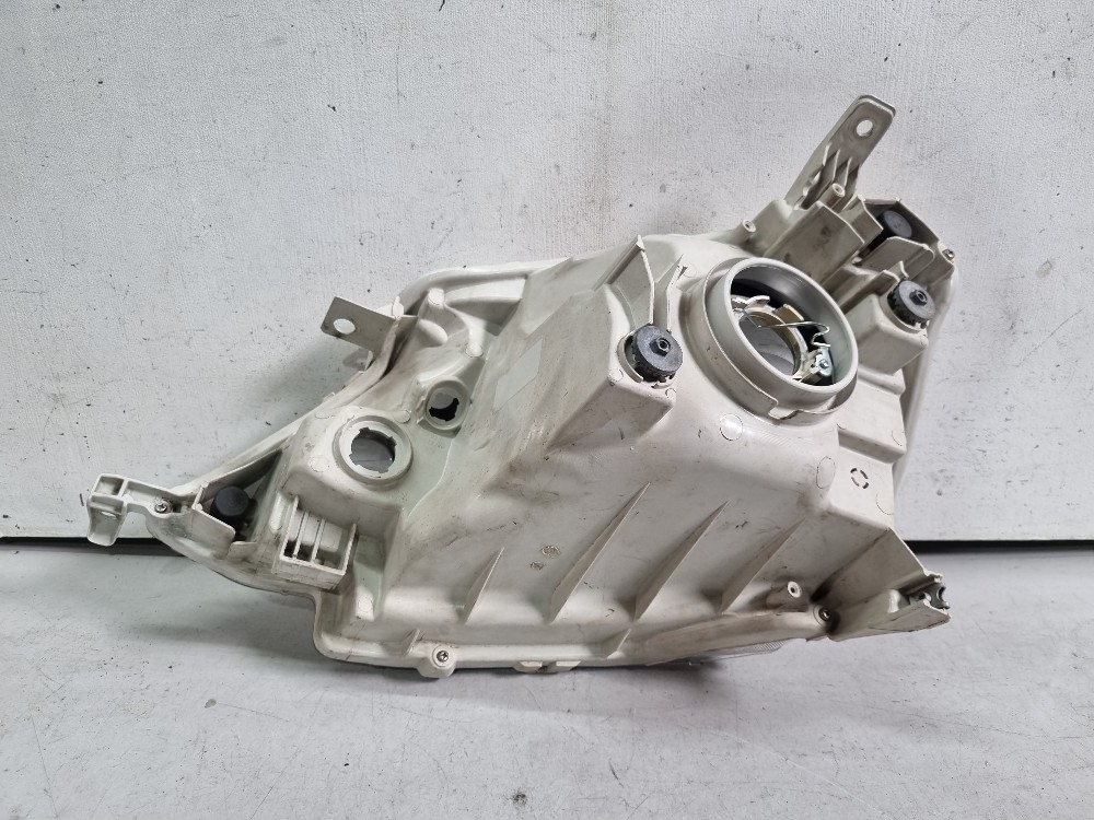 Farol Direito Toyota Etios 2013 / 2015 Recuperado Semi-novo. 9