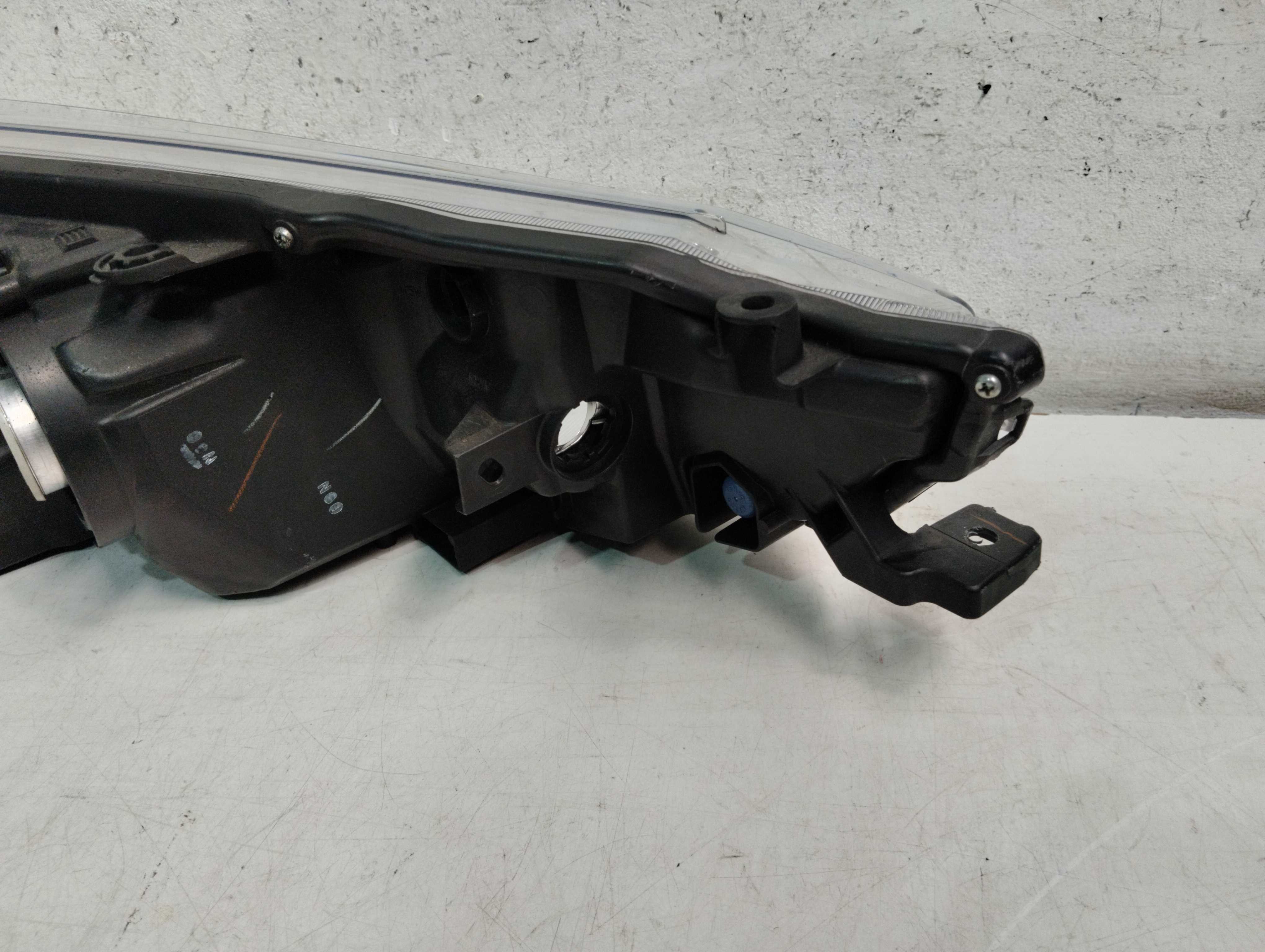 Farol  Esquerdo  Ford Yaris 2017/2021 Esquerdo/motorista 4