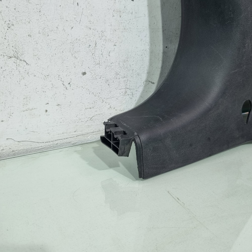 Acabamento Da Coluna Central Esquerda Citroen C3 2013/2019 4