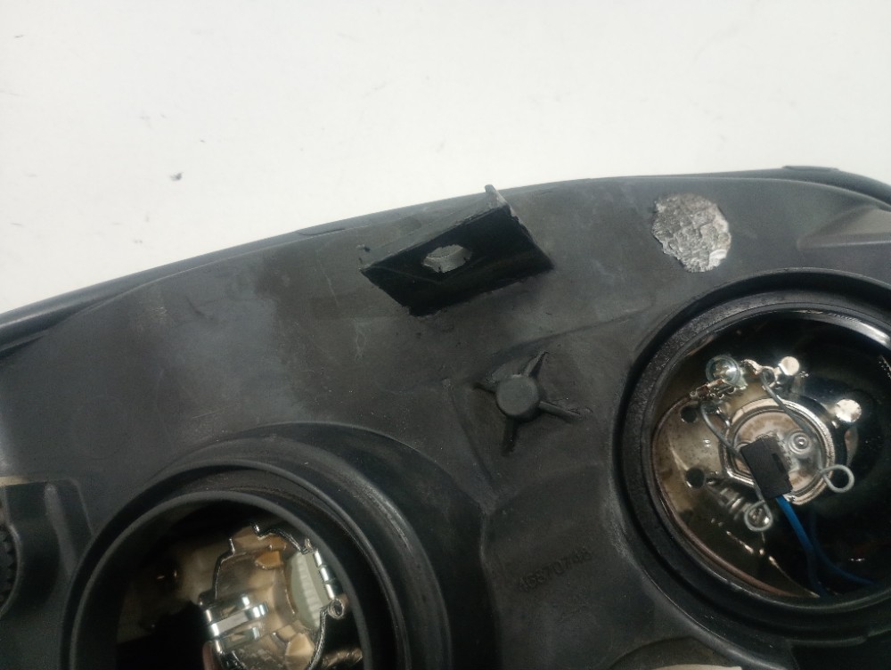 Farol Esquerdo Cromado Fiat Palio Attractive 2013/2018 6