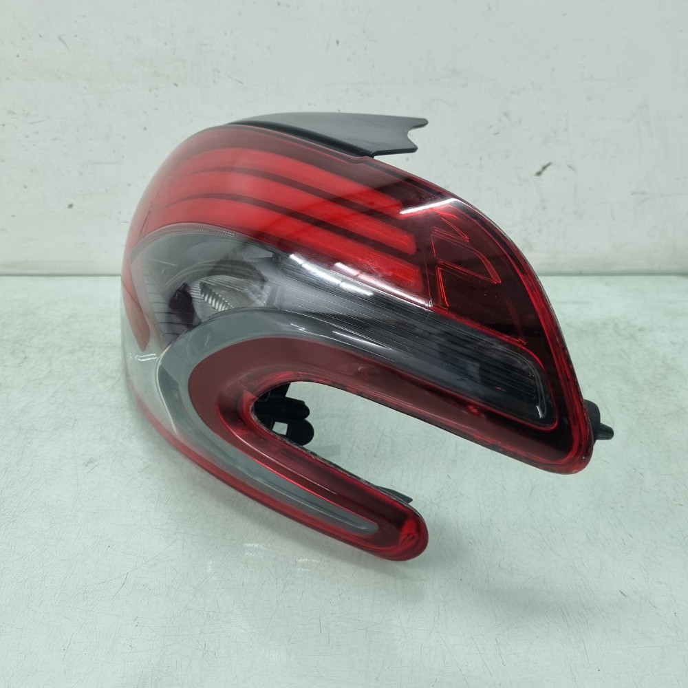 Lanterna Direita Com Led Fumê Peugeot 208 Modelo 2013/2019 Direito/passageiro 2