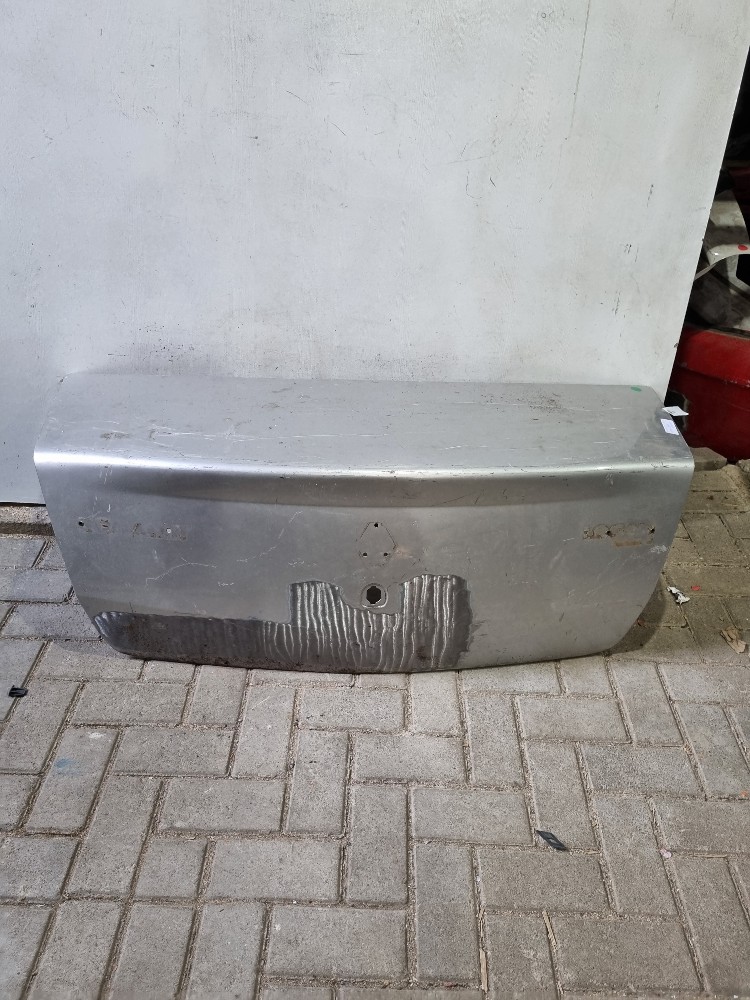 Tampa Traseira Renault Logan 2008/2010 Recuperada Original 1