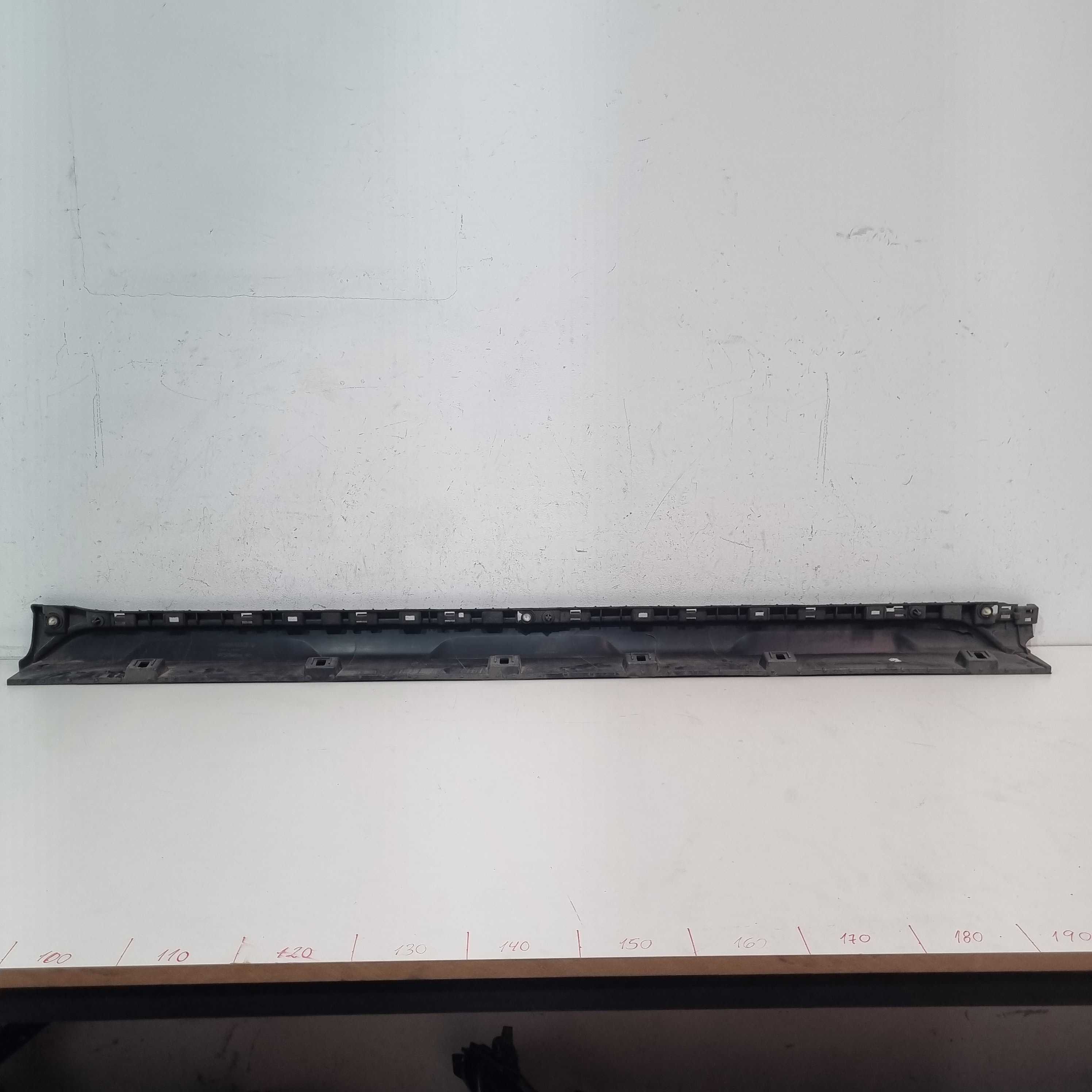 Spoiler Lateral Do Lado Esquerdo Renault Duster 2020/2023 6