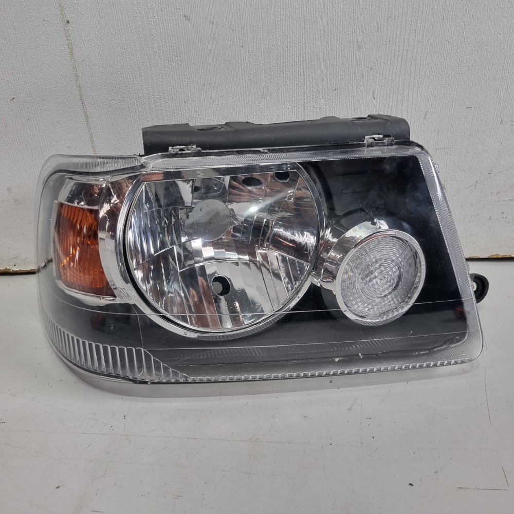 Farol Do Lado Direito Ford Ranger Modelos 2005/2008 Direito/passageiro 1