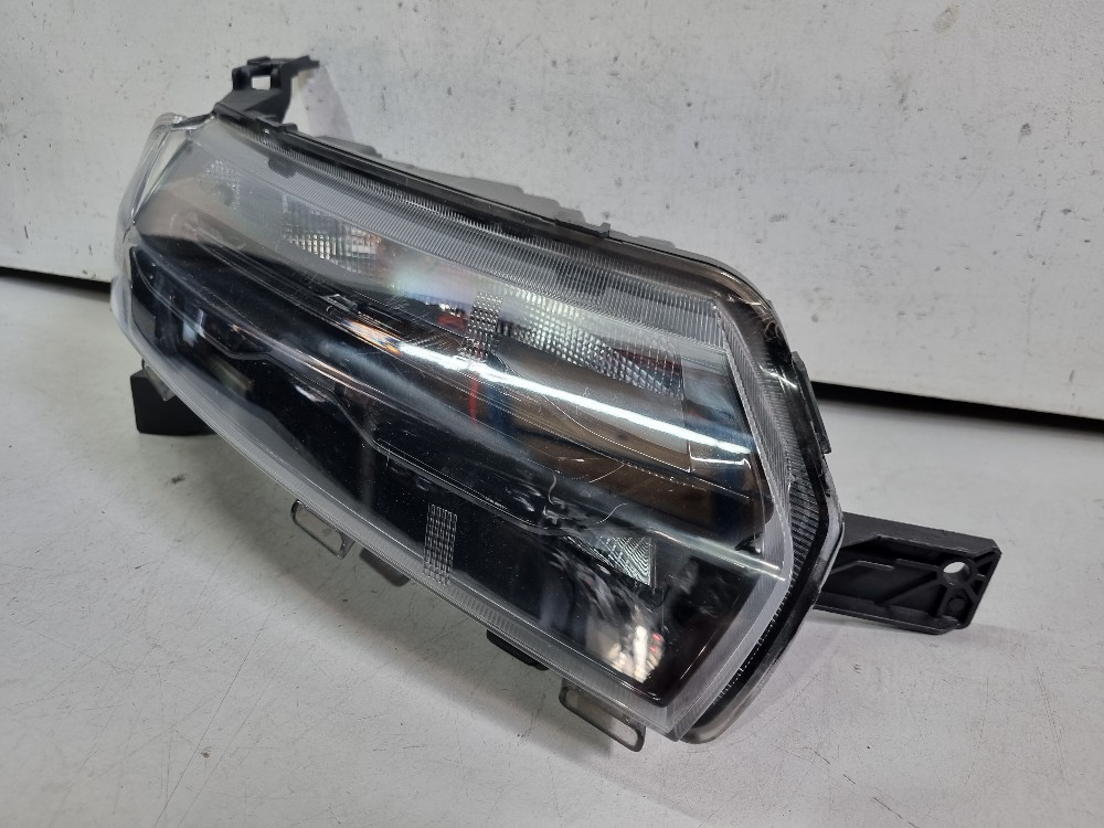 Farol Direito Superior Renault Kwid 2022/2025 Recondicionado 3
