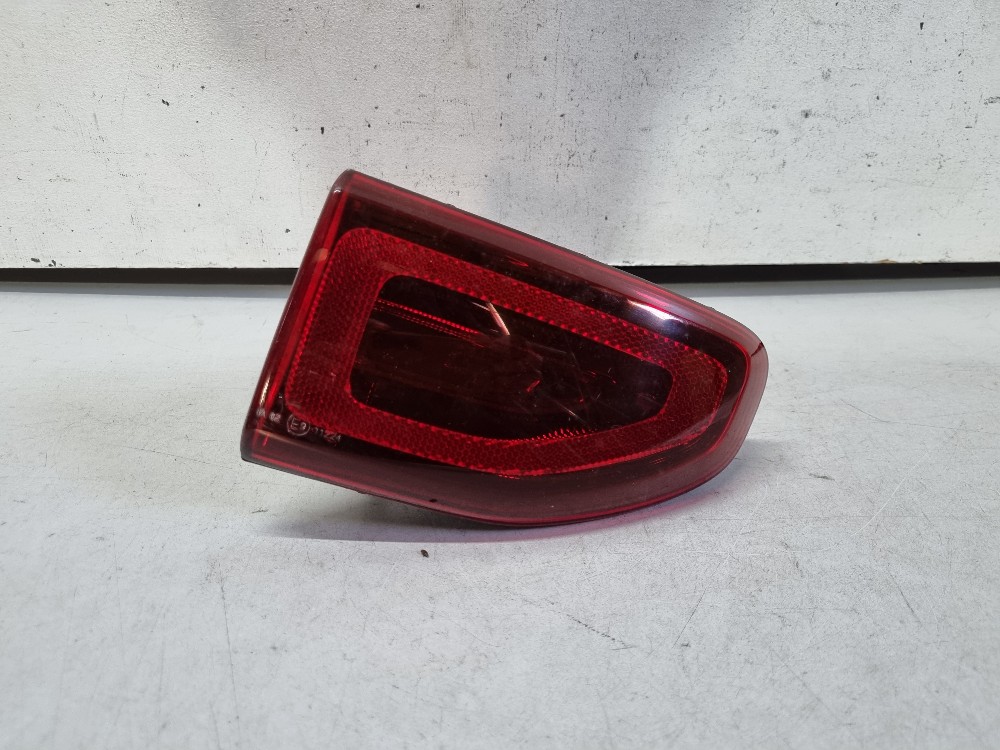 Refletor Do Lado Direito Chevrolet Spin Active 2014/2017 1