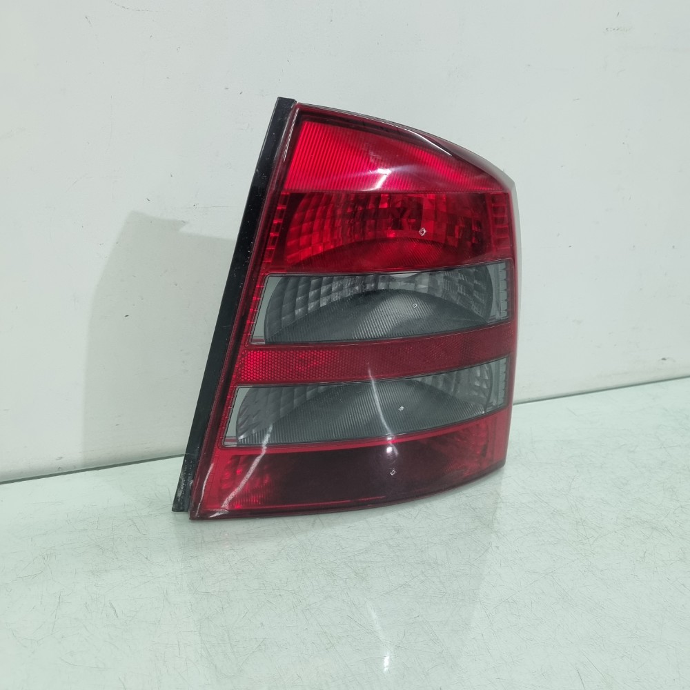 Lanterna Lado Direito Fumê Astra Hatch 2003/2012 Direito/passageiro 3
