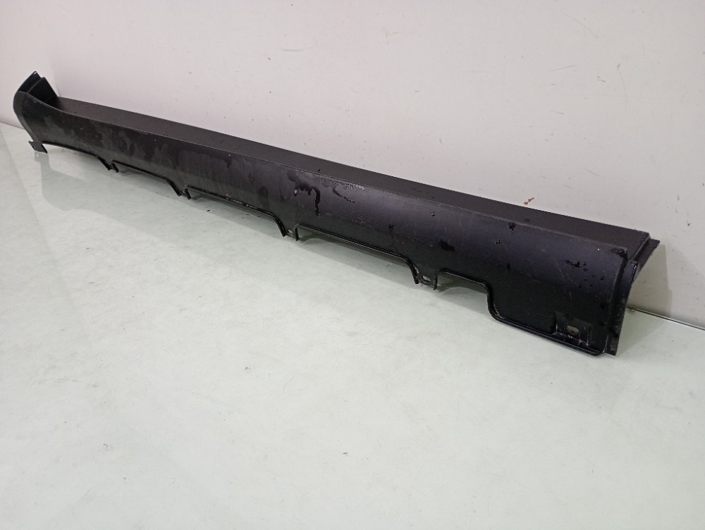 Spoiler Lateral Esquerdo Toro 2016/2020 Original Recuperado 3