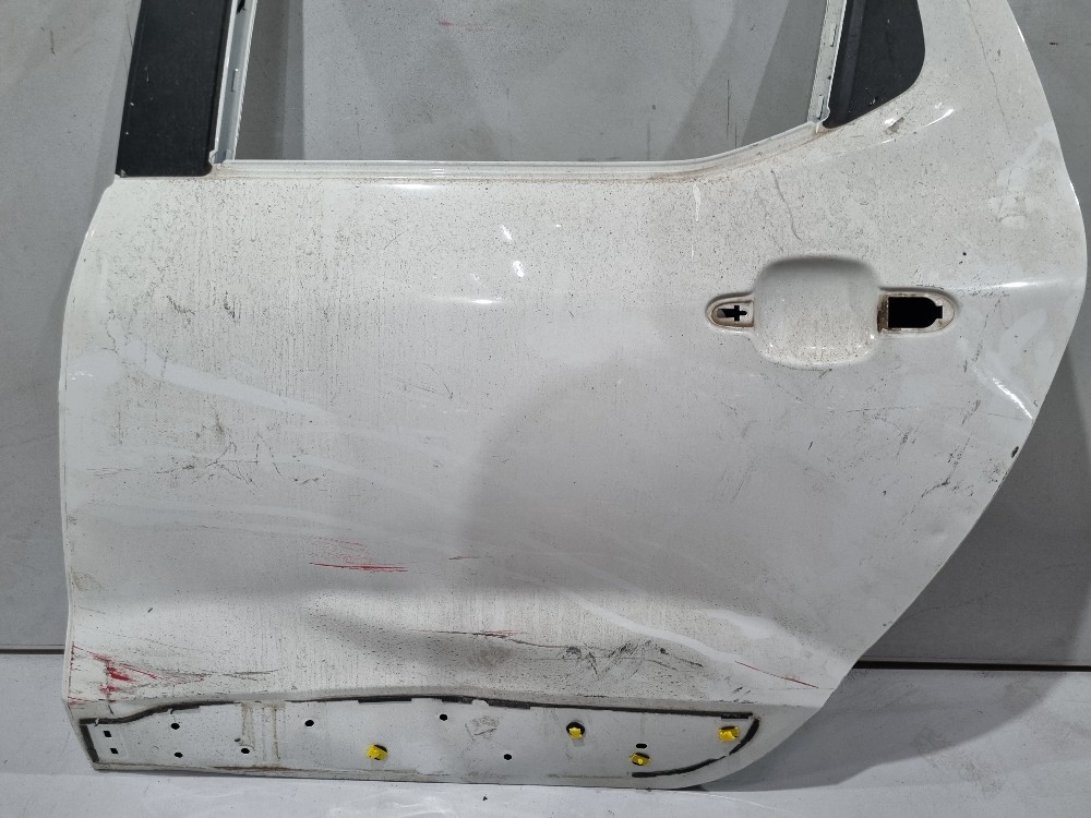 Porta Traseira Esquerda Fiat Strada 2020/2025 Recuperada 2