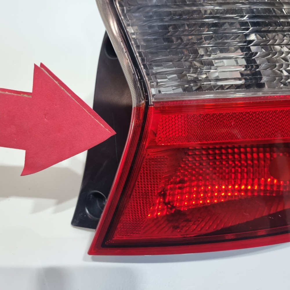 Lanterna Fumê Do Lado Direito Ford Ka Sedan 2018/2022 Direito/passageiro 3