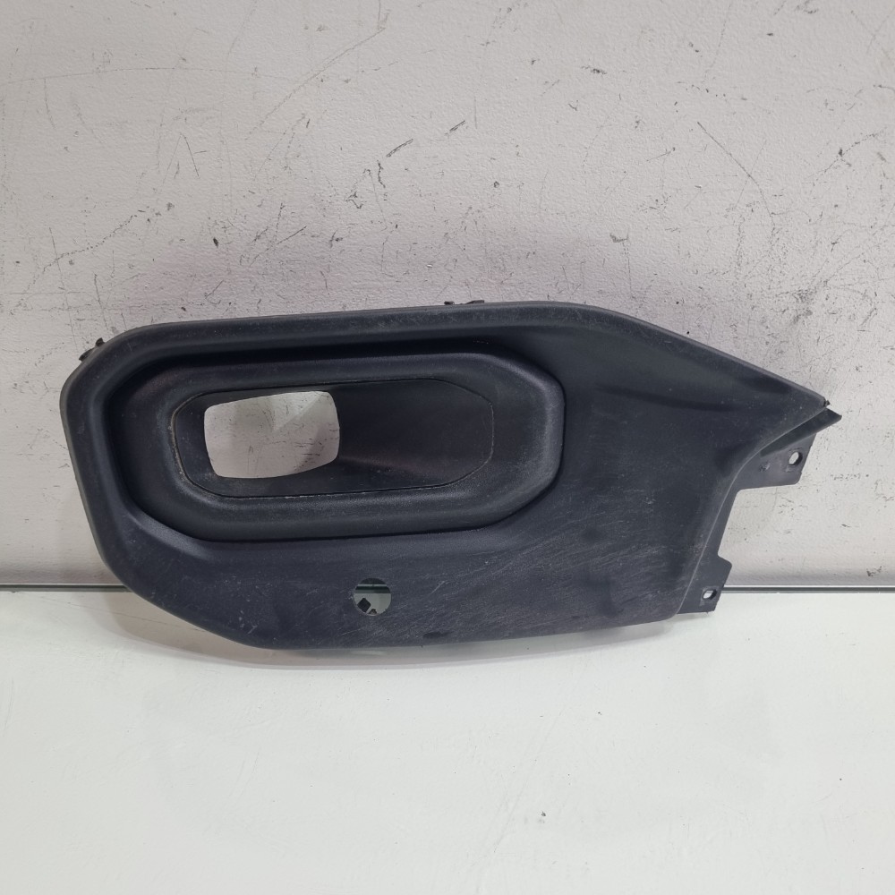 Moldura Do Farol De Milha Direito Ram Rampage 20242026 Orig Direito 1