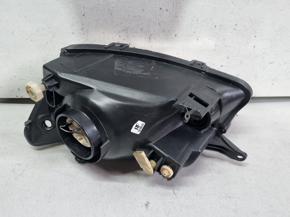 Farol Direito Do Chevrolet Corsa Classic 2010/2013 Recon Direito/passageiro 4