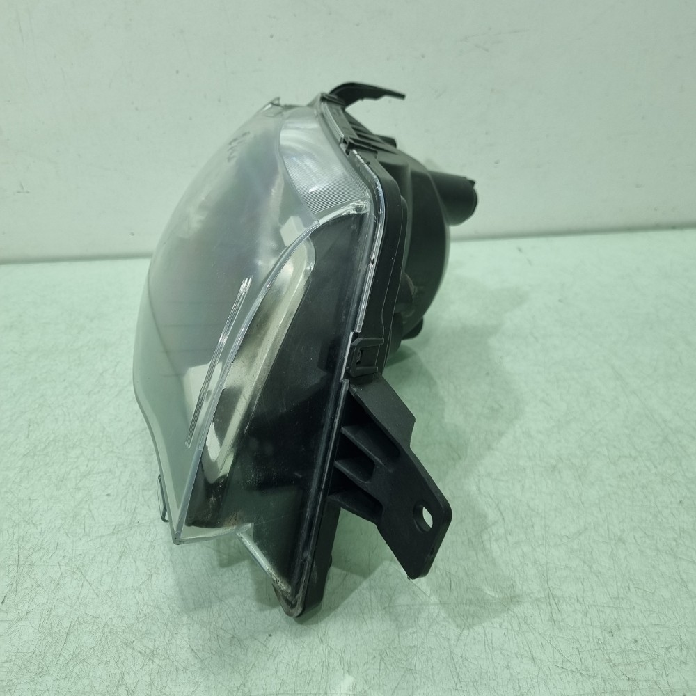 Farol Do Lado Direito Renault Kwid Modelos 2017/2021 Direito/passageiro 3