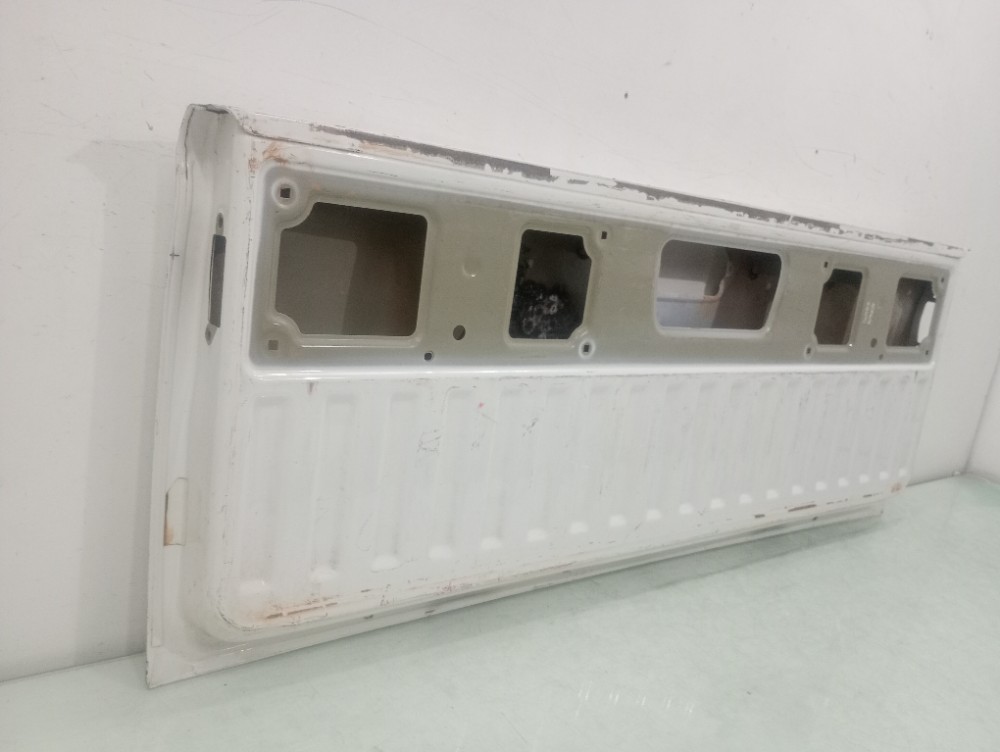 Tampa Traseira Nissan Frontier 2017/2022 Recuperado 5