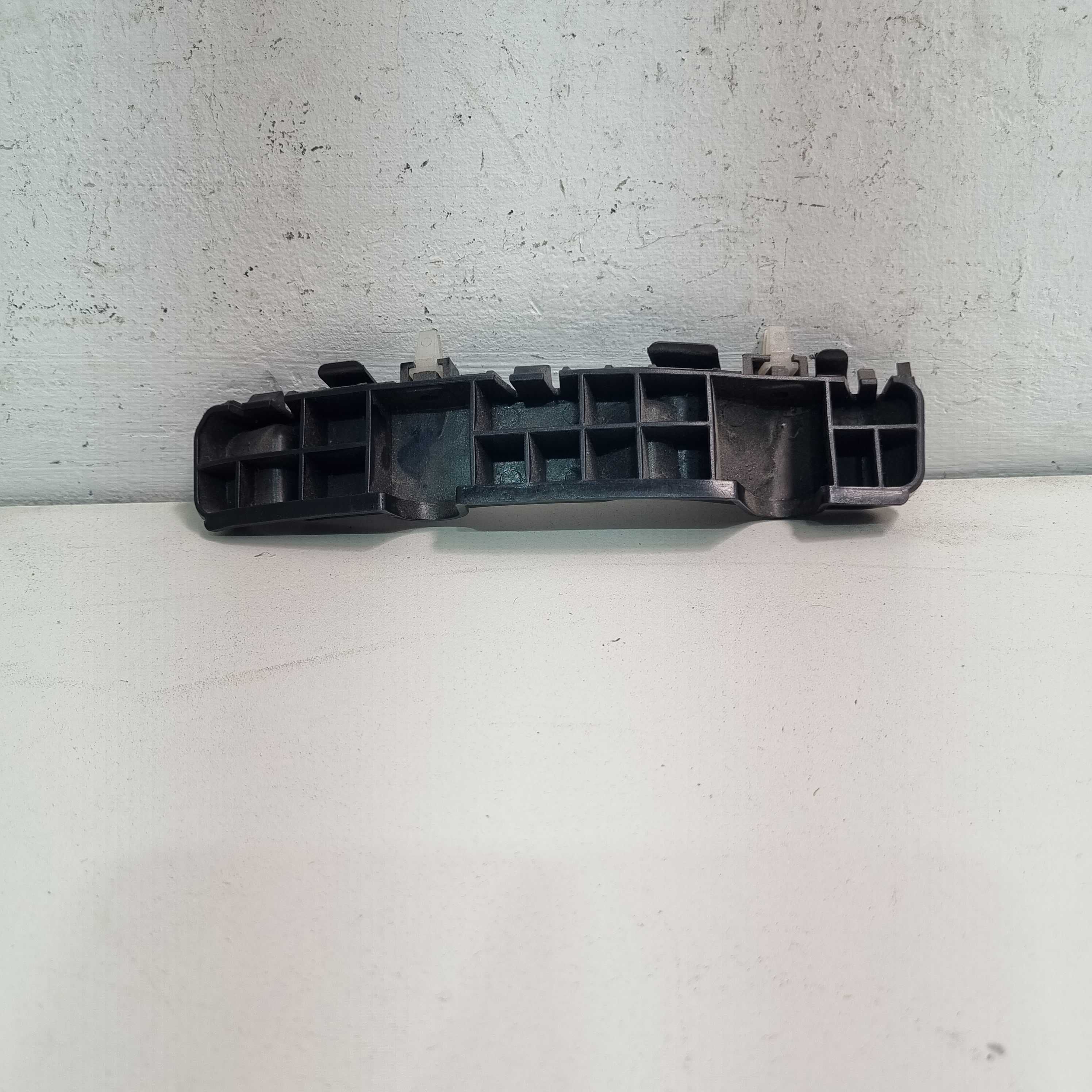 Guia Direita Do Parachoque Dianteiro Hb20 Modelos 2012/2018 1