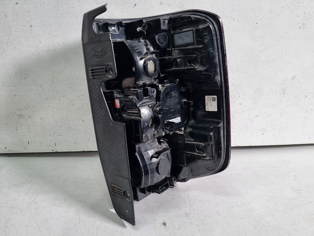 Lanterna Esquerda Ford Ranger 2023/2025 Recuperada 6