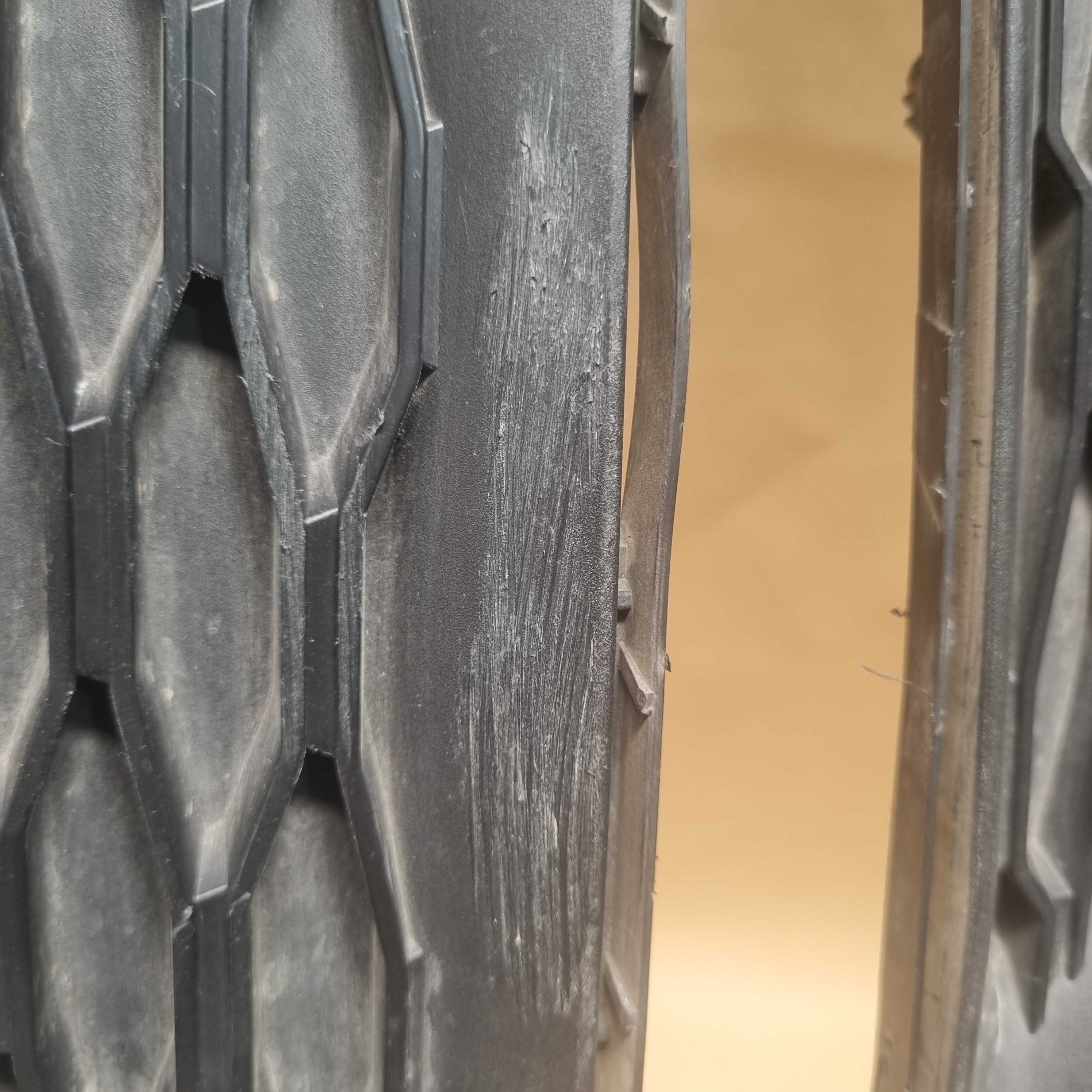 Moldura Farol De Milha Esquerdo Chery Tiggo 5 2017/2021 Preto Esquerdo 8