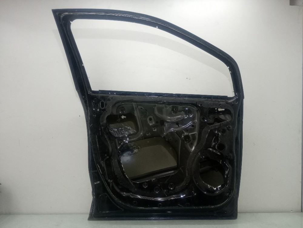 Porta Dianteira Esquerda Chevrolet Tracker 2017/2019 Rec 4