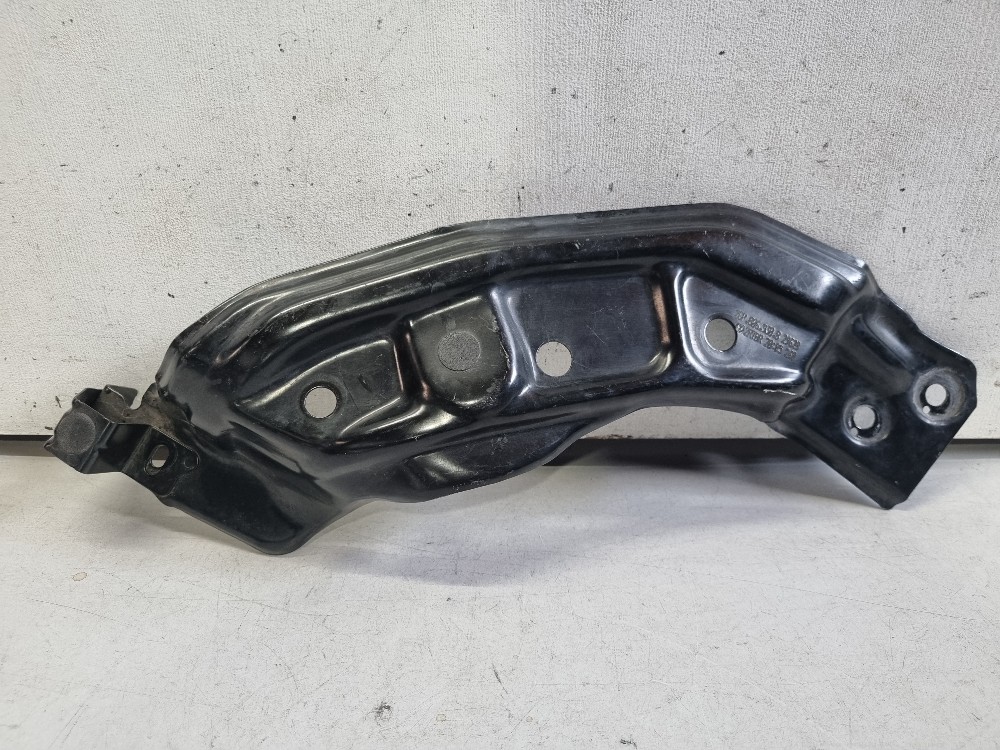 Suporte Do Farol Dir. Volkswagen T-cross 2020/2025 Semi-novo 1