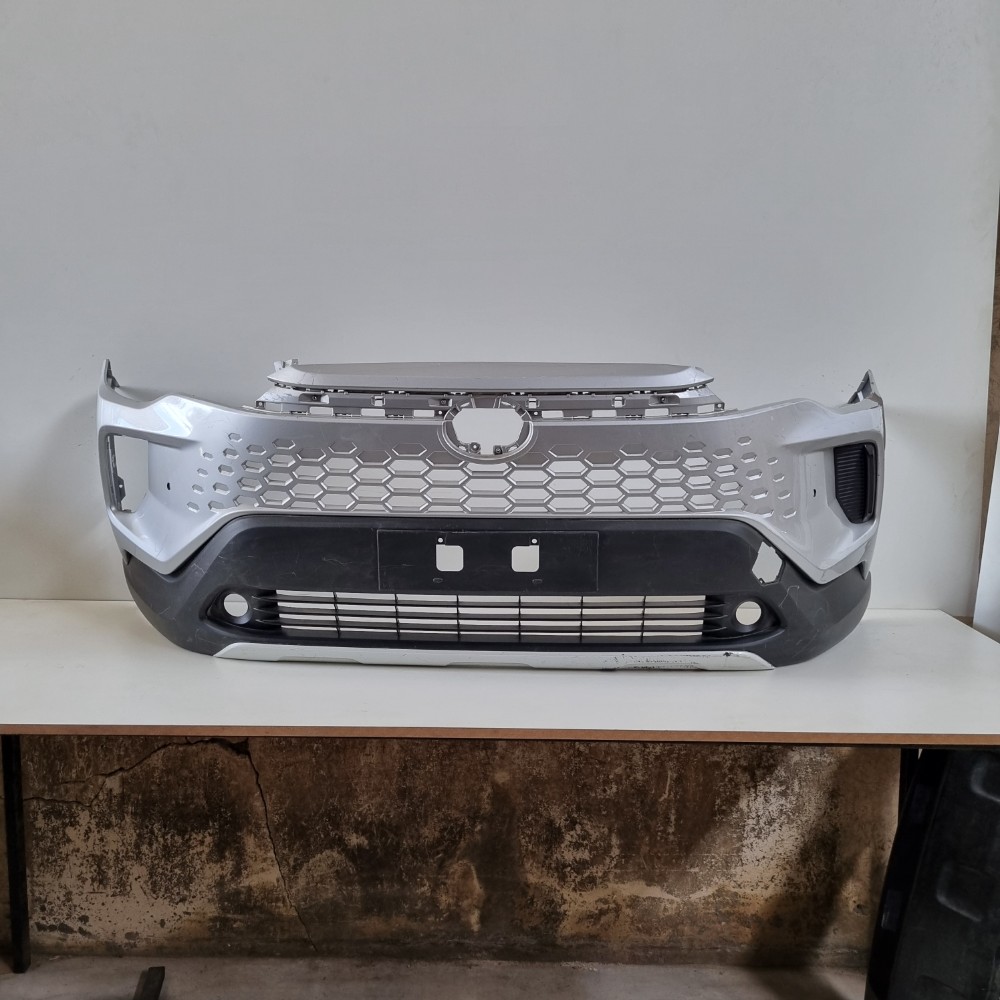 Para-choque Dianteiro Toyota Corolla Cross Modelos 2024/2026 Prata 1