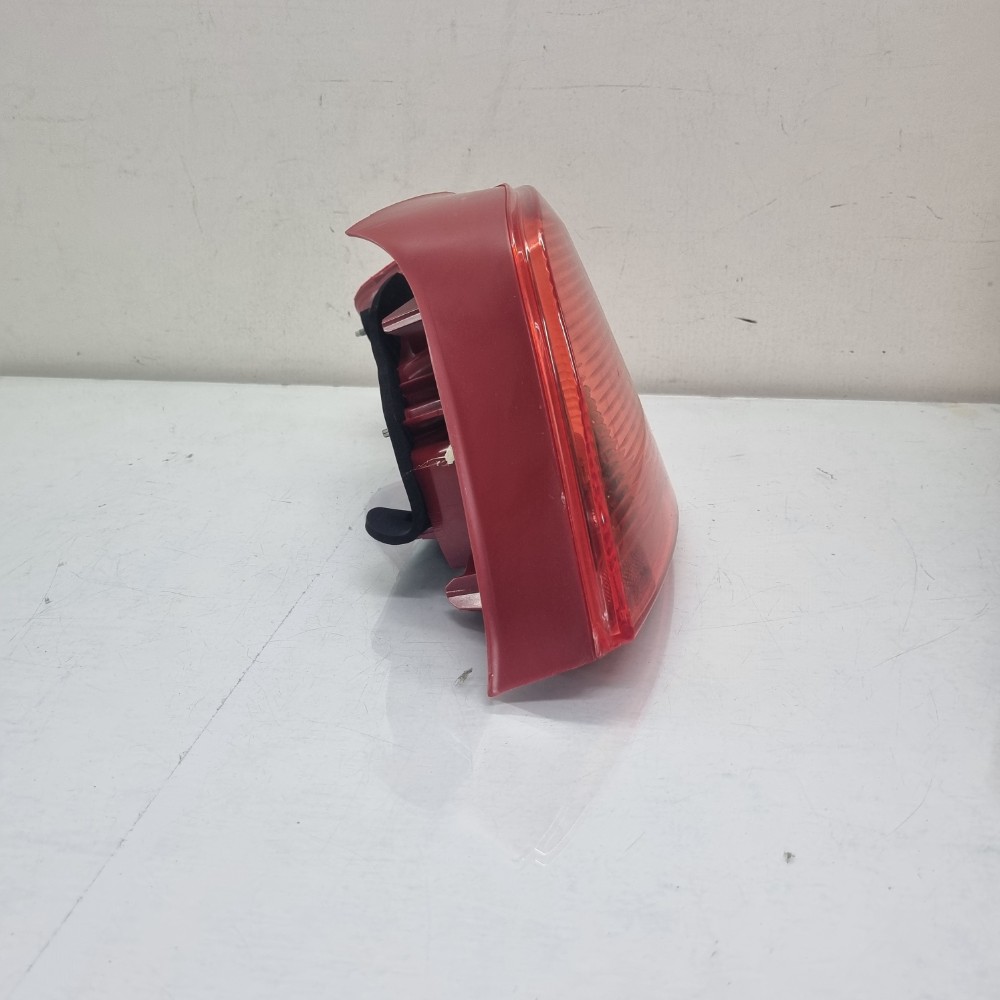 Lanterna Do Lado Direito Peugeot 307 Modelos 2001/2005 Direito/passageiro 3