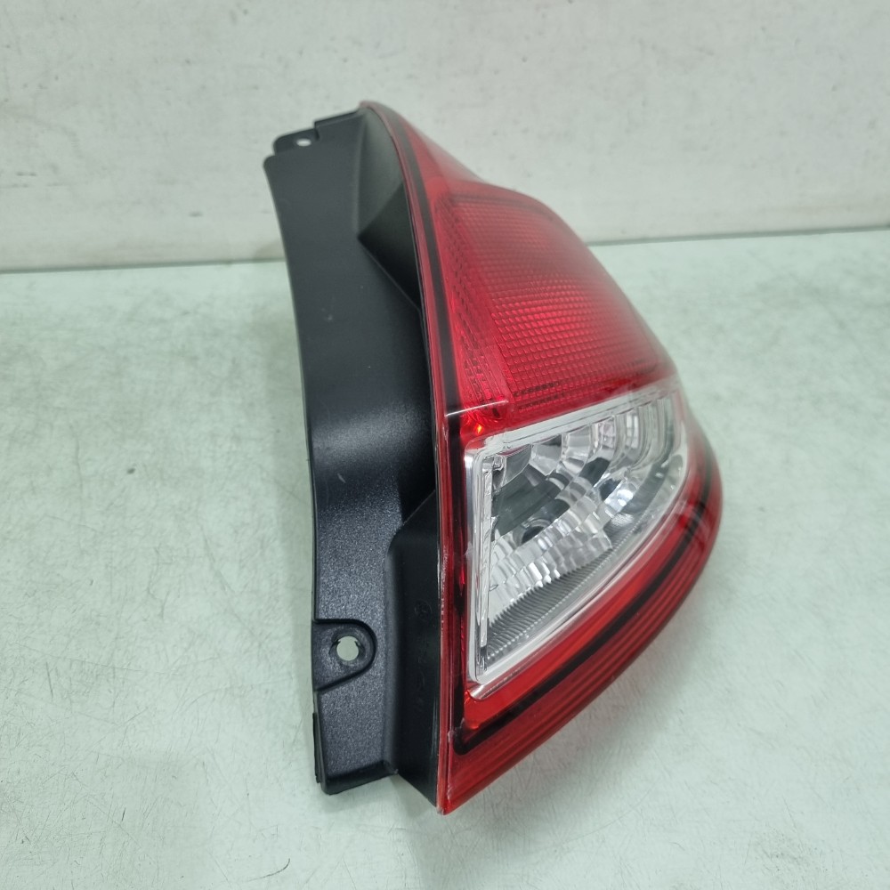 Lanterna Direita Ford New Fiesta Hatch 2013/2017 2