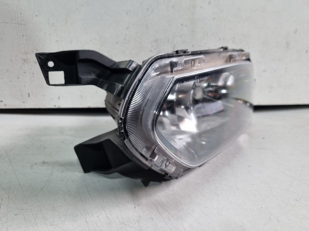 Farol Esquerdo Inferior Do Renault Kwid 2022/2025 Seminovo. 3