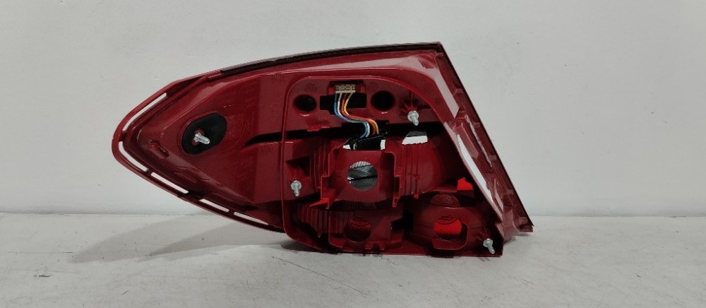 Lanterna Direita Recuperado Mercedes C180 C200 2011/2014 4
