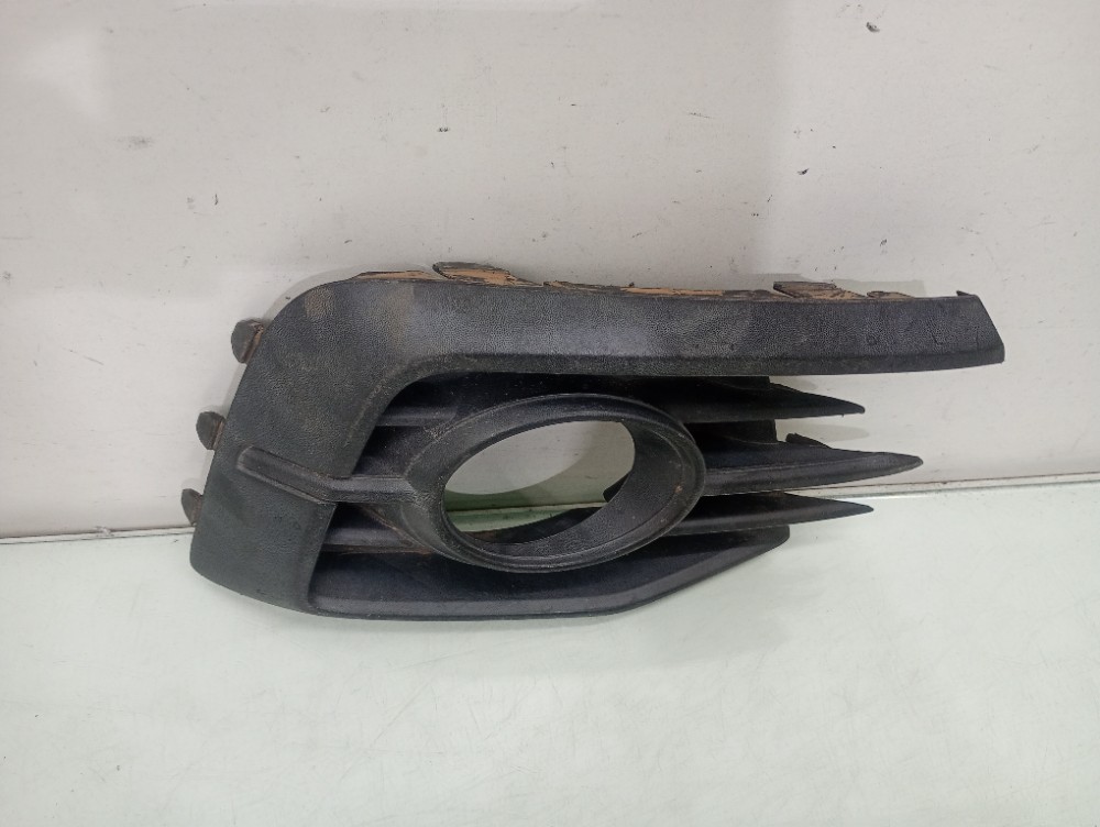 Moldura Direita Farol De Milha Volkswagen Gol G7 2016/2018 Preto Direito 2