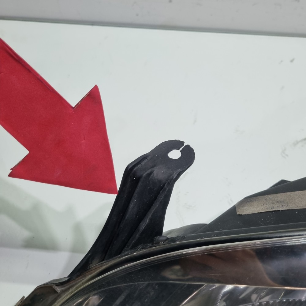 Farol Esquerdo Chevrolet Celta 2007/2016 Recuperado Esquerdo/motorista 4