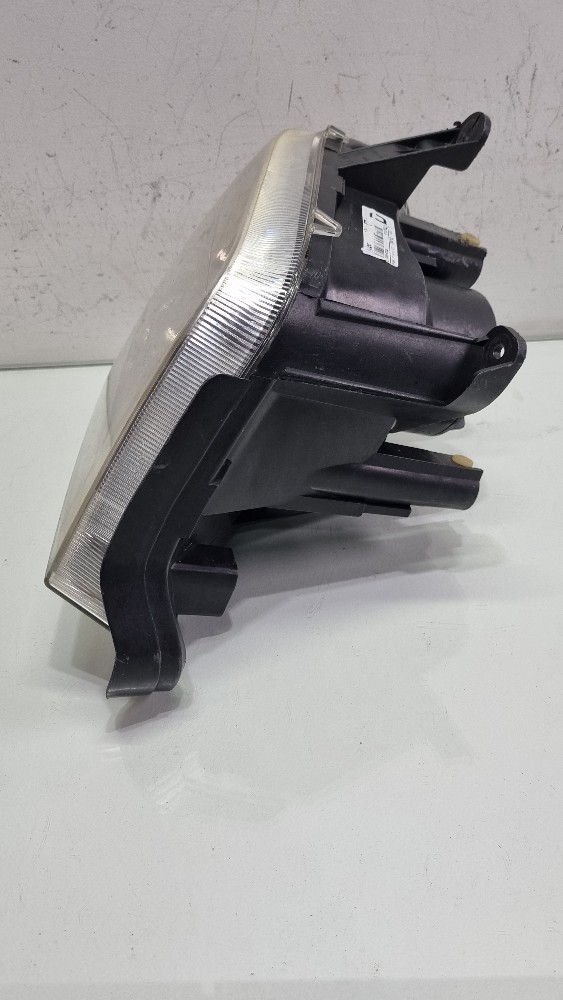 Farol lado esquerdo Chevrolet S102002/2008 3