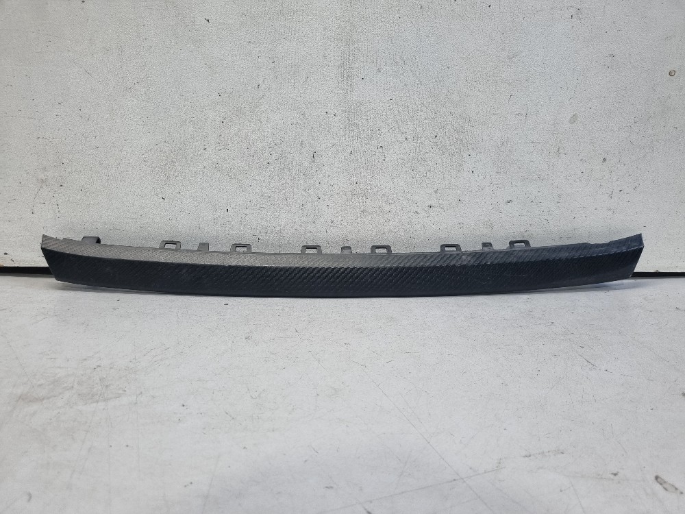 Friso Superior Da Grade Fastback Abarth 2022/2024 Semi-nova