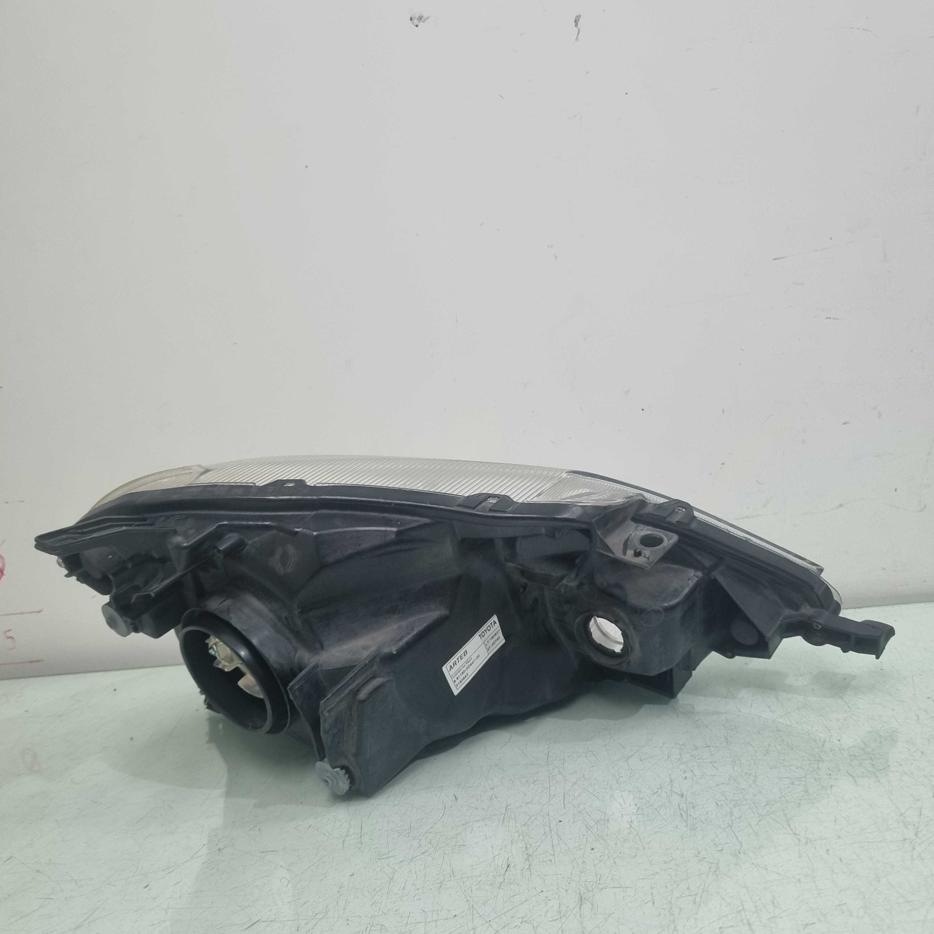 Farol Do Lado Esquerdo Toyota Etios Modelos 2013/2019 Esquerdo/motorista 4