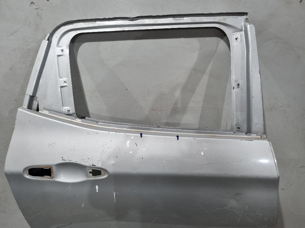 Porta Traseira Direita Fiat Toro 2016/2024 Traseira Direito 2