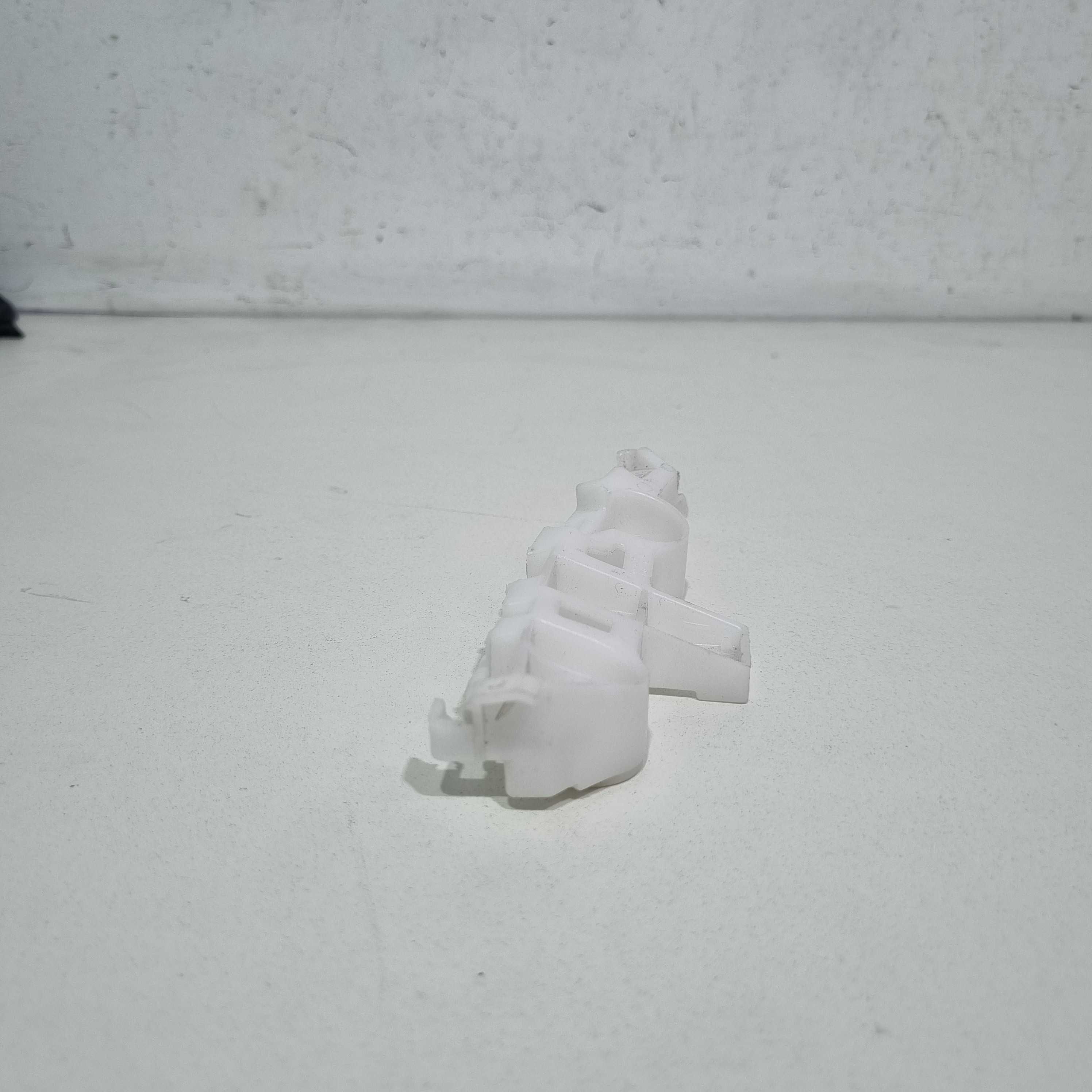 Guia Esquerda Parachoque Dianteiro Vw Gol G6 2011/2015 6