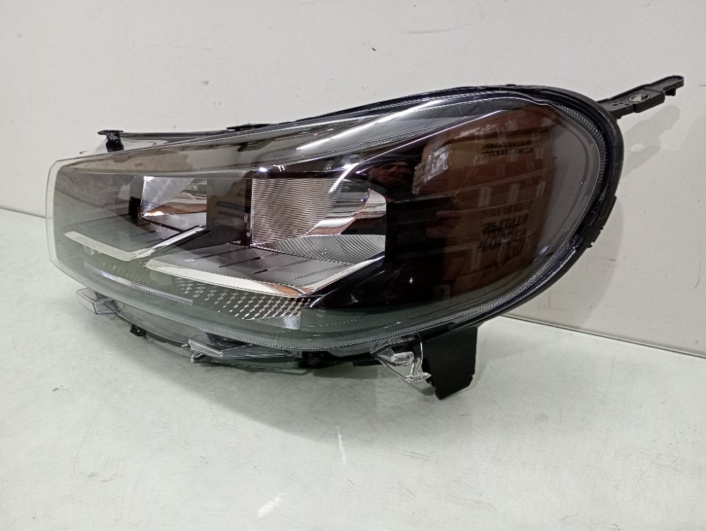 Farol Esquerdo Proace Verso 2023/2025 5