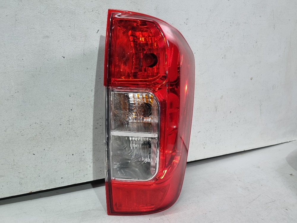 Lanterna Direita Nissan Frontier 2017/2022 Recuperada Direito/passageiro 2