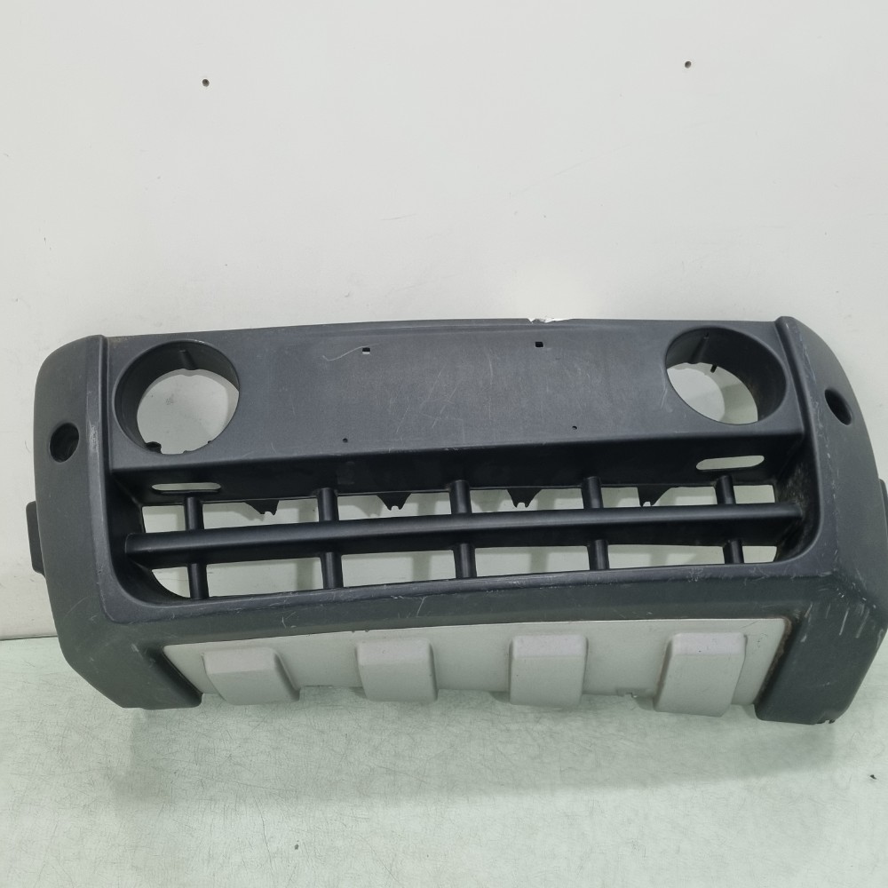 Moldura Central Parachoque Volkswagen Crossfox 2005 À 2007