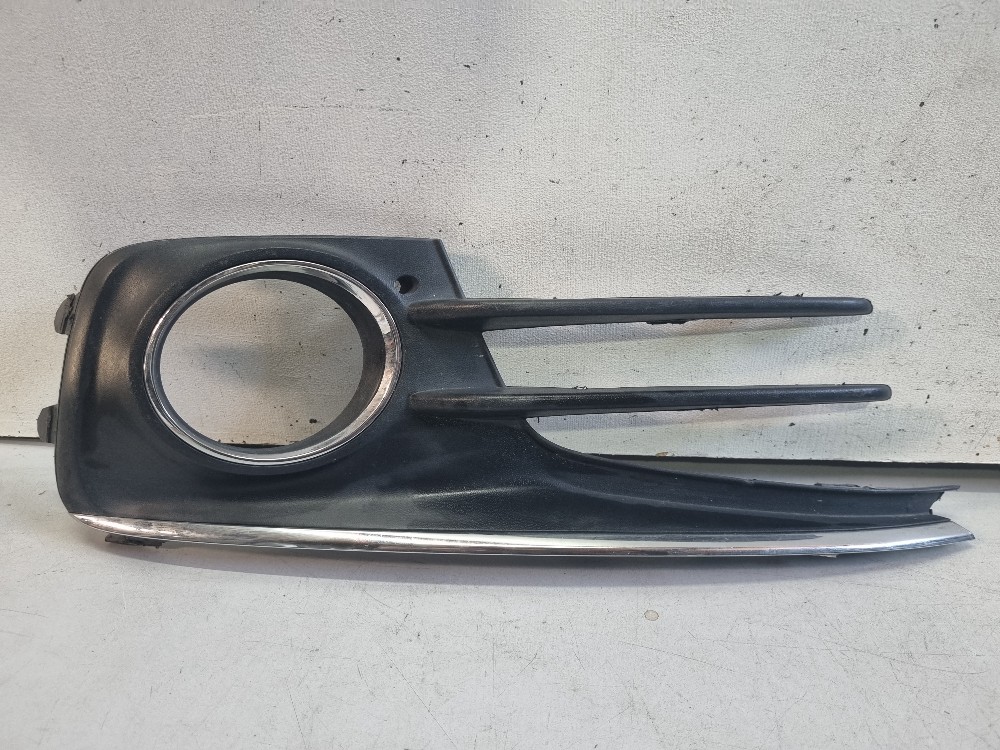 Moldura Do Cibié Direito Volkswagen Fox 2015/2021 Semi-novo 1