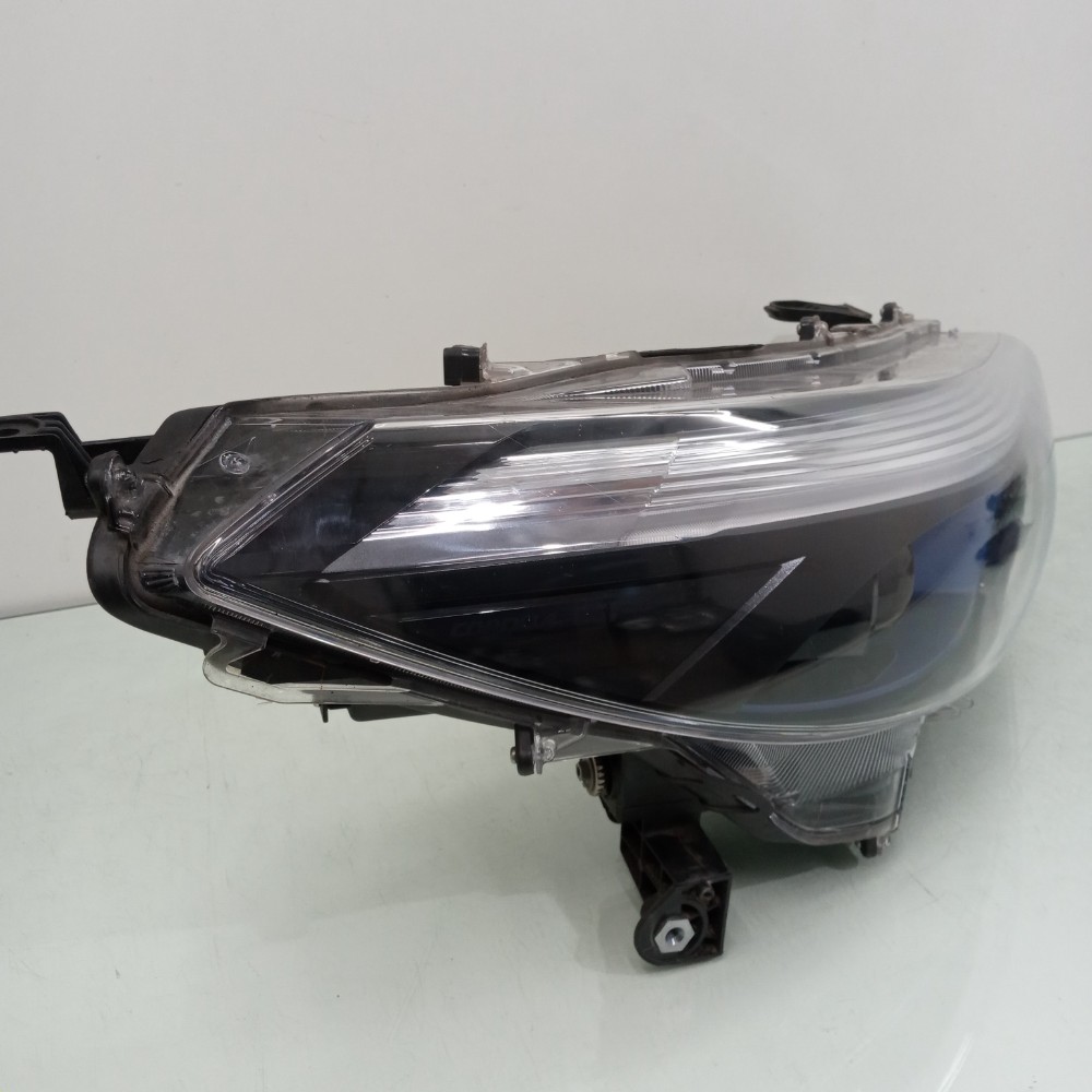 Farol Do Lado Direito Toyota Corolla Cross Modelos 2022/2024 Direito/passageiro 2
