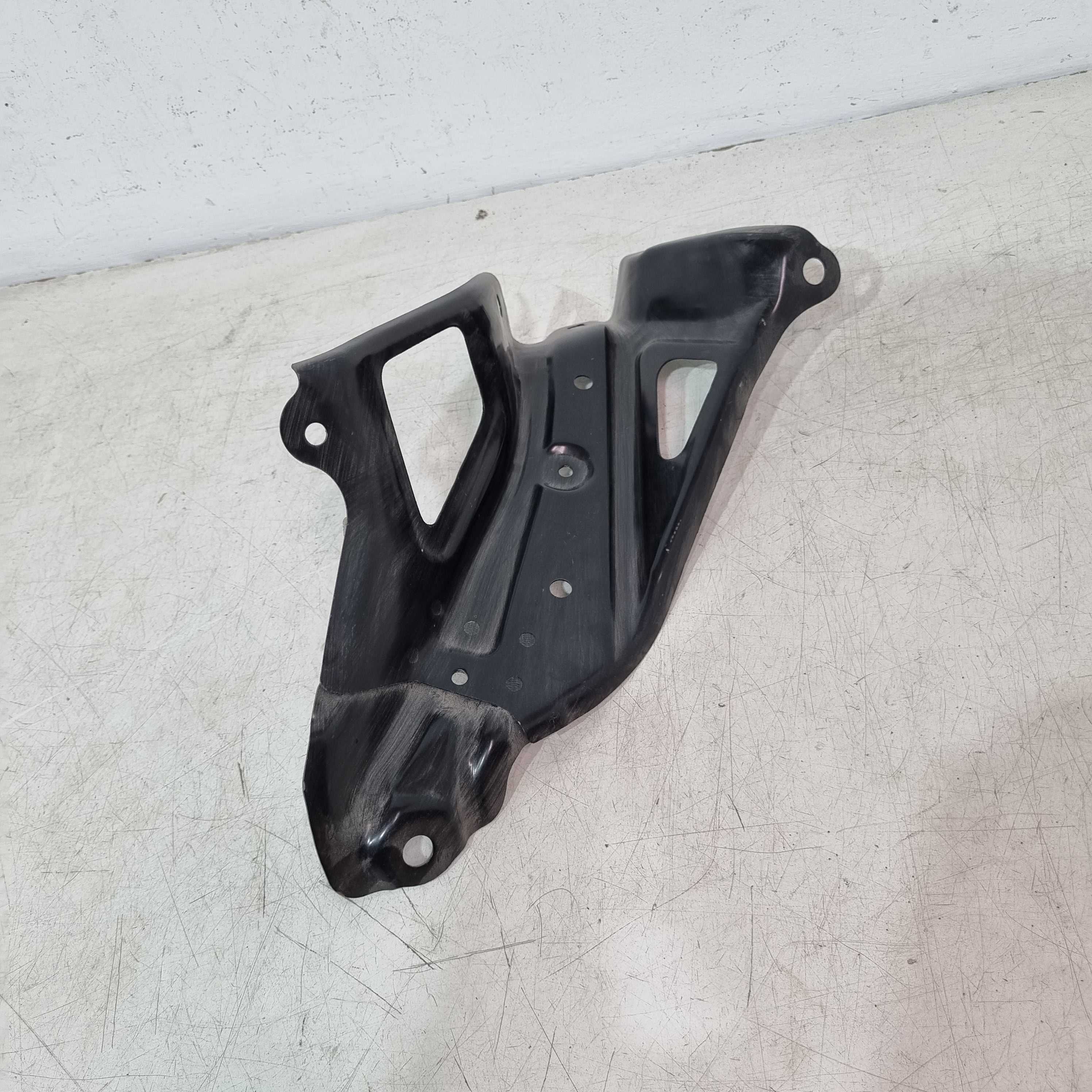 Suporte Do Painel Traseiro Esquerdo Honda City 2010/2012 1