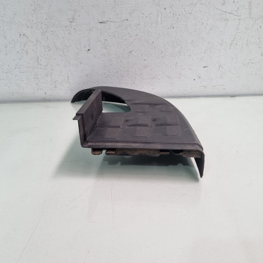 Pisante Direito Parachoque Traseiro Chevrolet S10 2012/2022 3