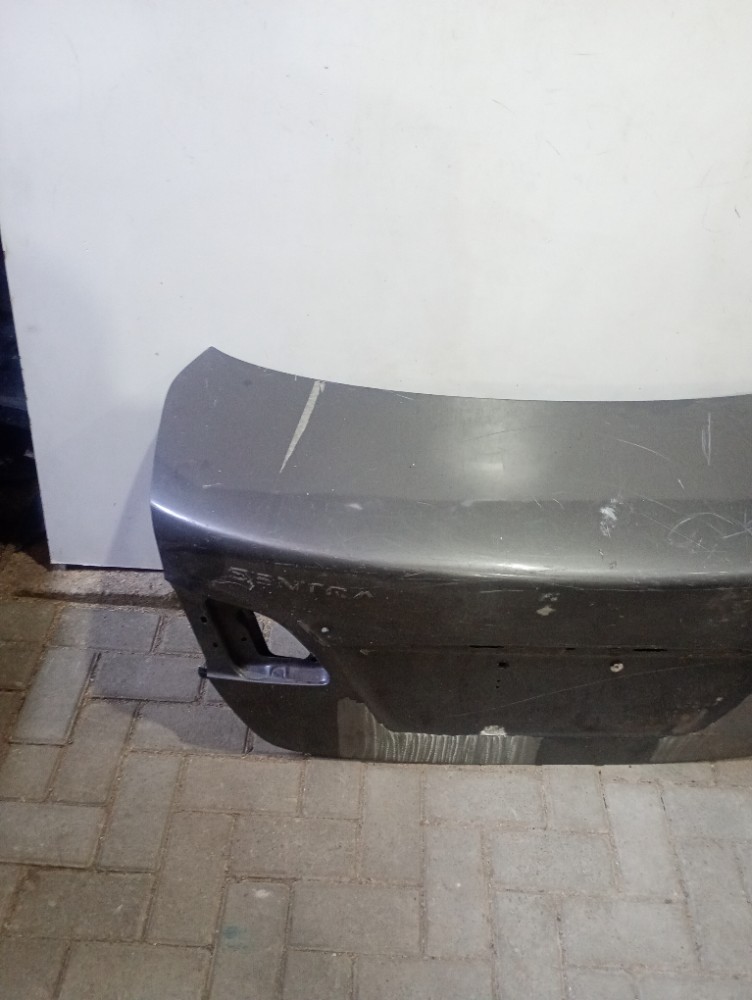 Tsmpa traseira Nissan sentra recuperada 14/17 3